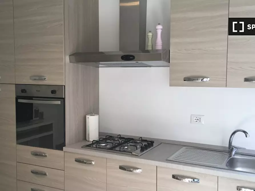 Immagine 10 di Camera condivisa in affitto  in Via Federico Confalonieri a Padova