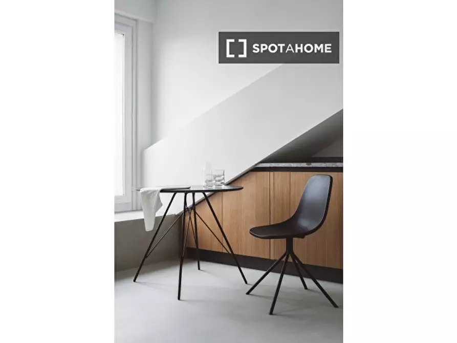 Immagine 4 di Ufficio in affitto  in Piazza S. Camillo de Lellis a Milano