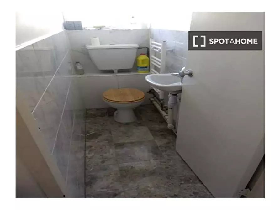 Immagine 9 di Appartamento in affitto  in Inverness Terrace a Paddington
