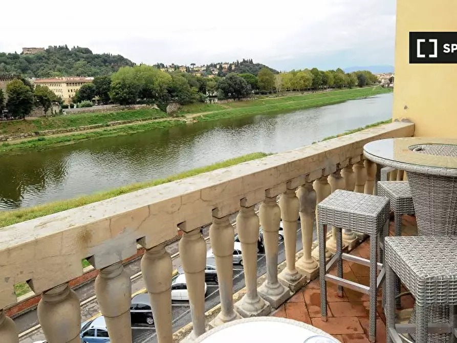 Immagine 9 di Appartamento in affitto  in Lungarno Amerigo Vespucci a Firenze