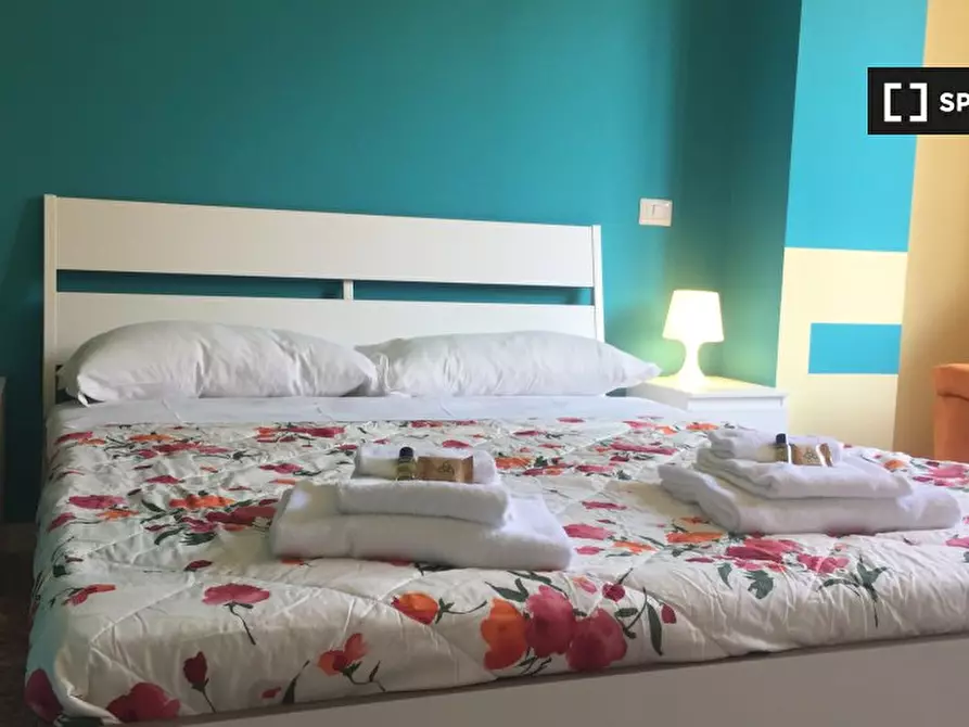 Immagine 4 di Camera condivisa in affitto  in Via Monte Cristallo a Roma