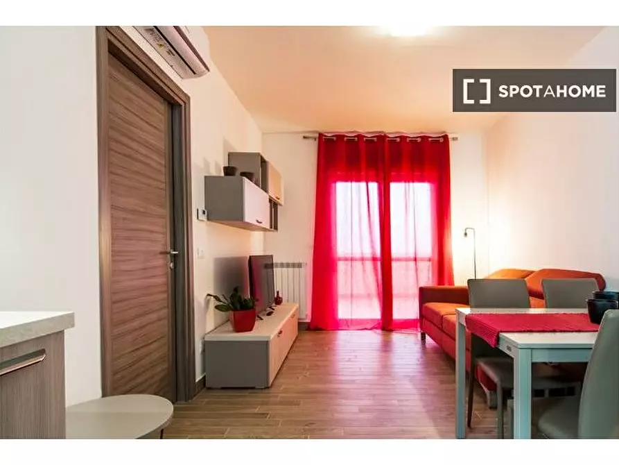 Immagine 6 di Appartamento in affitto  in Via Luigi de Marchi a Roma