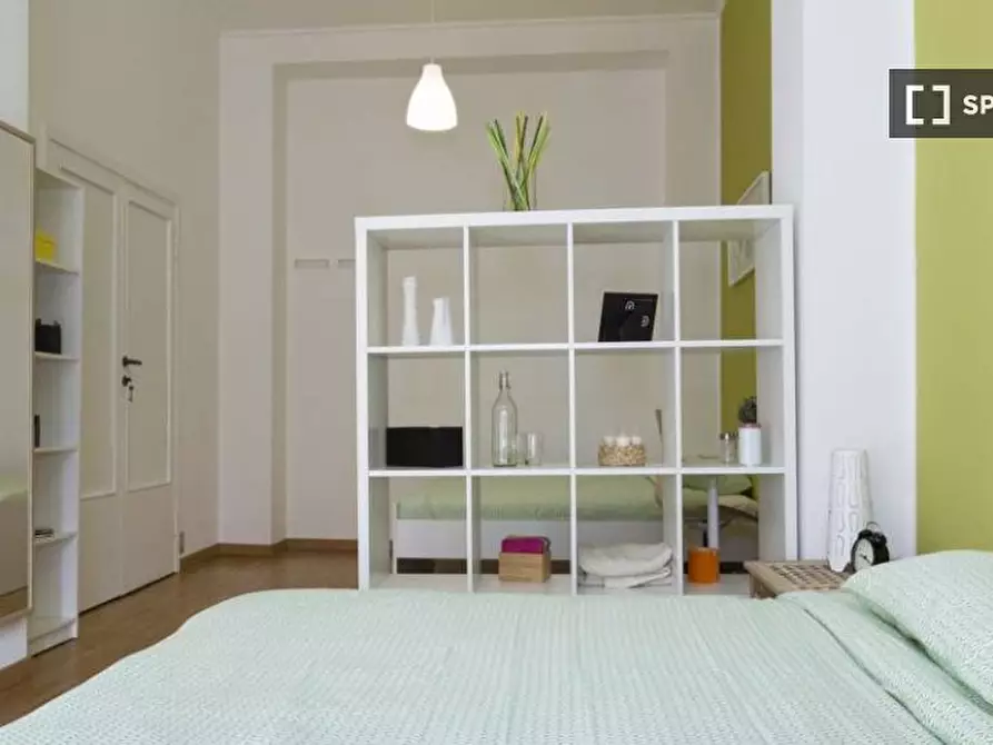 Immagine 2 di Camera condivisa in affitto  in Via Tarquinio Prisco a Milano