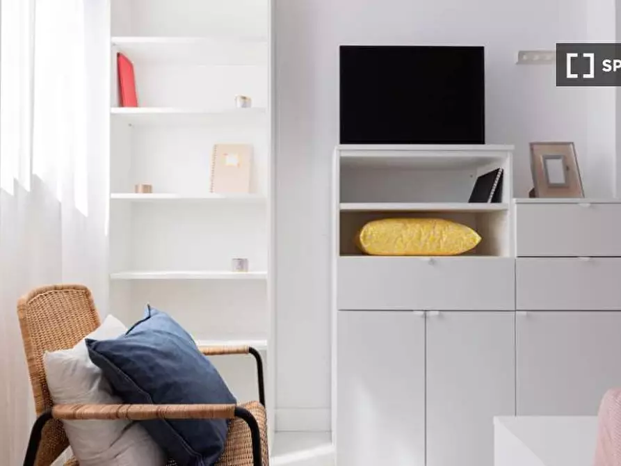 Immagine 8 di Camera condivisa in affitto  in Viale Bligny a Milano