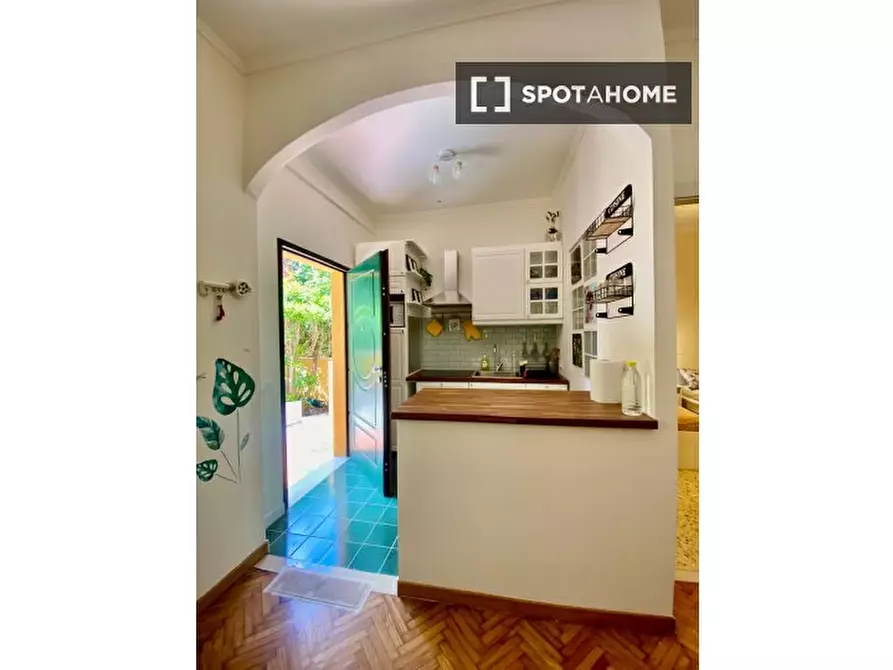 Immagine 2 di Appartamento in affitto  in Via Isola del Giglio a Roma