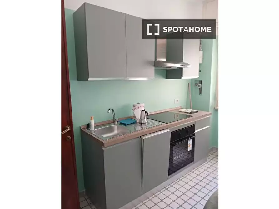 Immagine 10 di Appartamento in affitto  in Viale Guglielmo Marconi a Roma