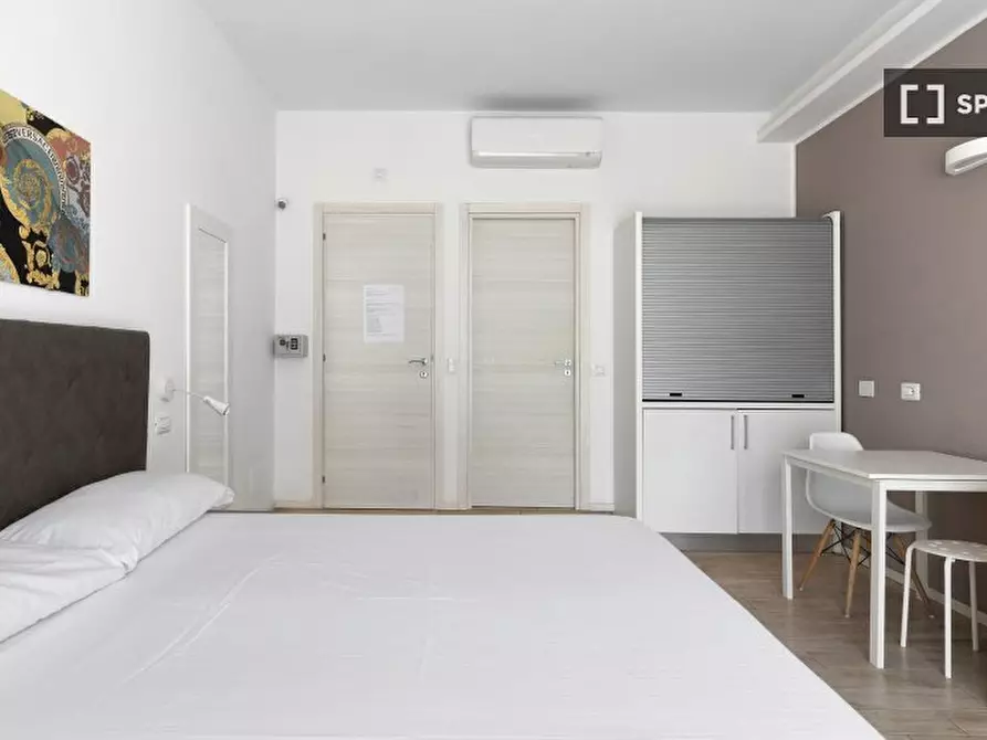 Immagine 2 di Ufficio in affitto  in Largo Caduti del Lavoro a Bologna