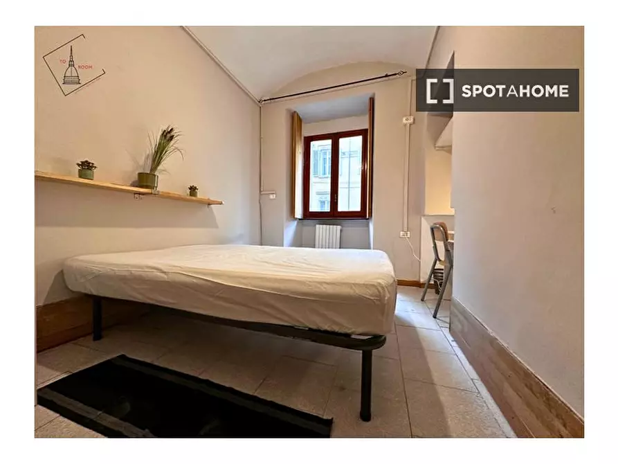 Immagine 6 di Camera condivisa in affitto  in Via Carlo Noè a Torino