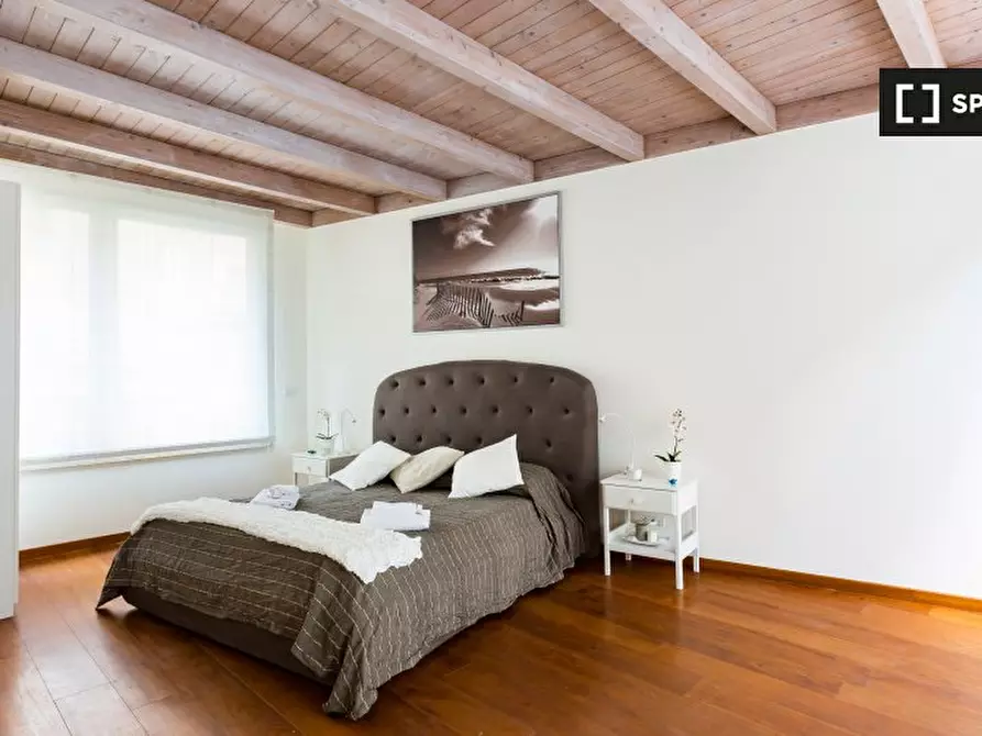 Immagine 13 di Appartamento in affitto  in Via Zucchelli a Roma