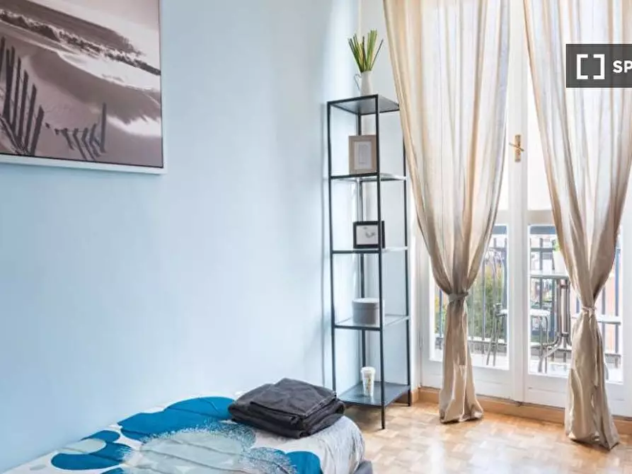 Immagine 1 di Camera condivisa in affitto  in Via delle Acacie Milan a Buccinasco