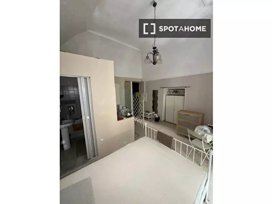 Immagine 13 di Ufficio in affitto  in Via Oronzo Costa a Napoli