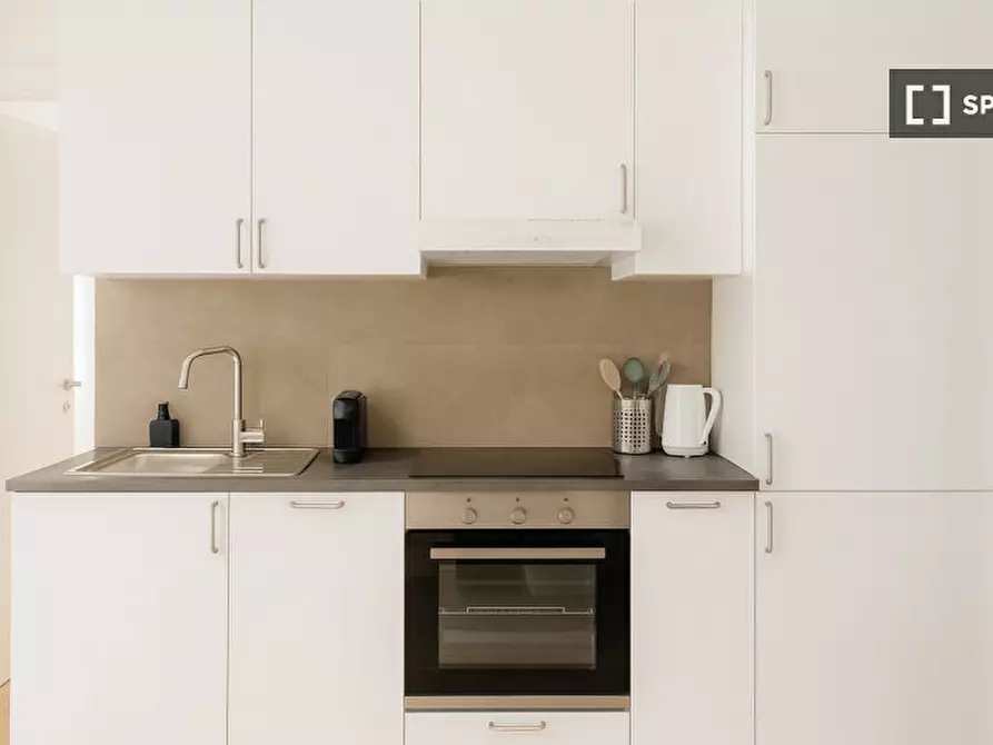 Immagine 8 di Appartamento in affitto  in Viale Legioni Romane a Milano