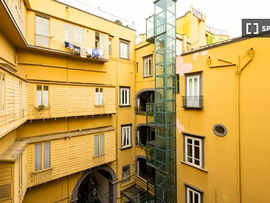 Immagine 17 di Appartamento in affitto  in Via Bisignano a Napoli