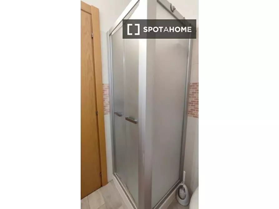 Immagine 10 di Appartamento in affitto  in Via Riccardo Pitteri a Milano