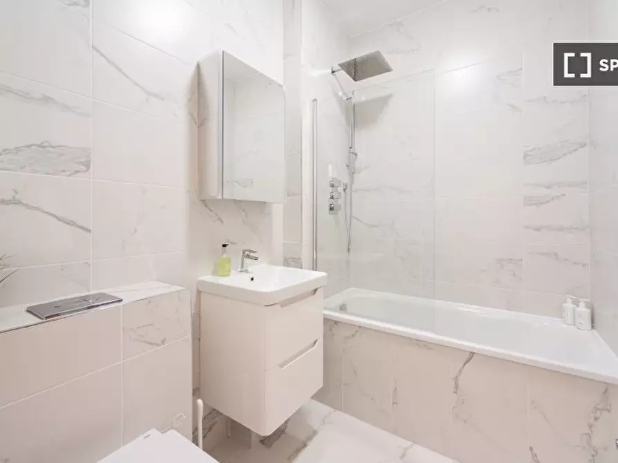 Immagine 9 di Appartamento in affitto  in Flat Bell House a Kensington