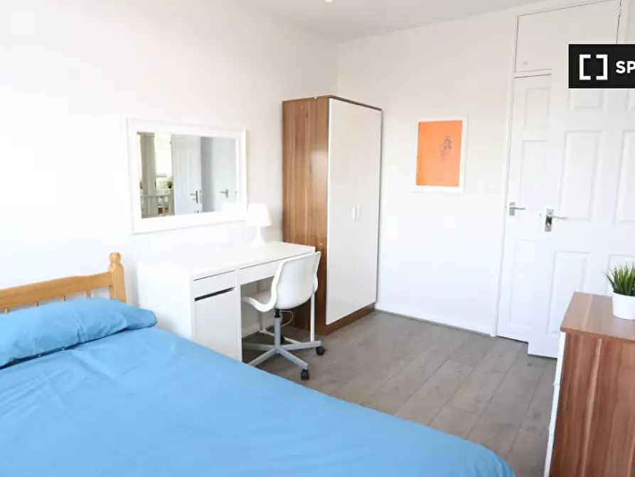 Immagine 8 di Camera condivisa in affitto  in Morant Street a Poplar