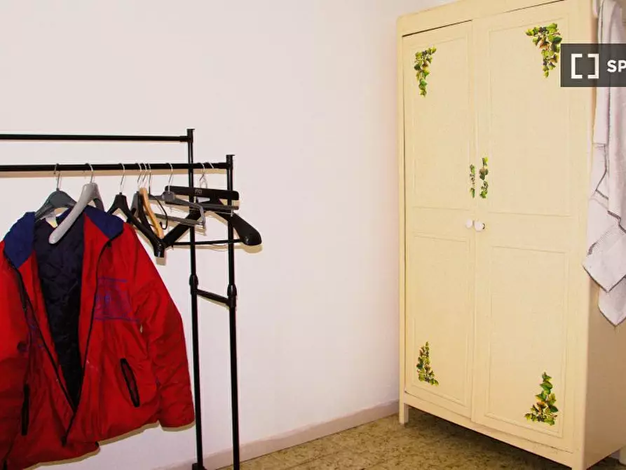 Immagine 6 di Camera condivisa in affitto  in Via Giuseppe de Robertis a Roma