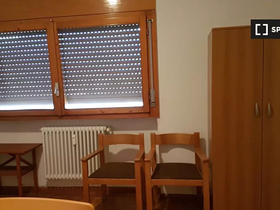 Immagine 11 di Camera condivisa in affitto  in Via Alcide Degasperi a Trento