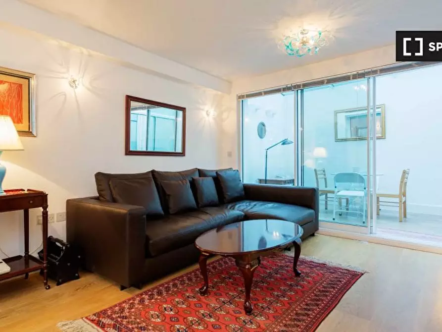 Immagine 2 di Appartamento in affitto  in Flat Market Mews a 