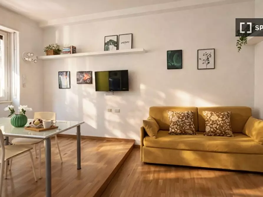 Immagine 2 di Ufficio in affitto  in Via Giovanni Battista Pergolesi a Milano