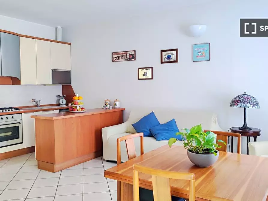 Immagine 2 di Appartamento in affitto  in Via Novara a Milano