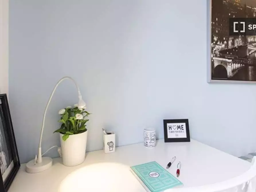 Immagine 6 di Camera condivisa in affitto  in Via Verbano a Milano