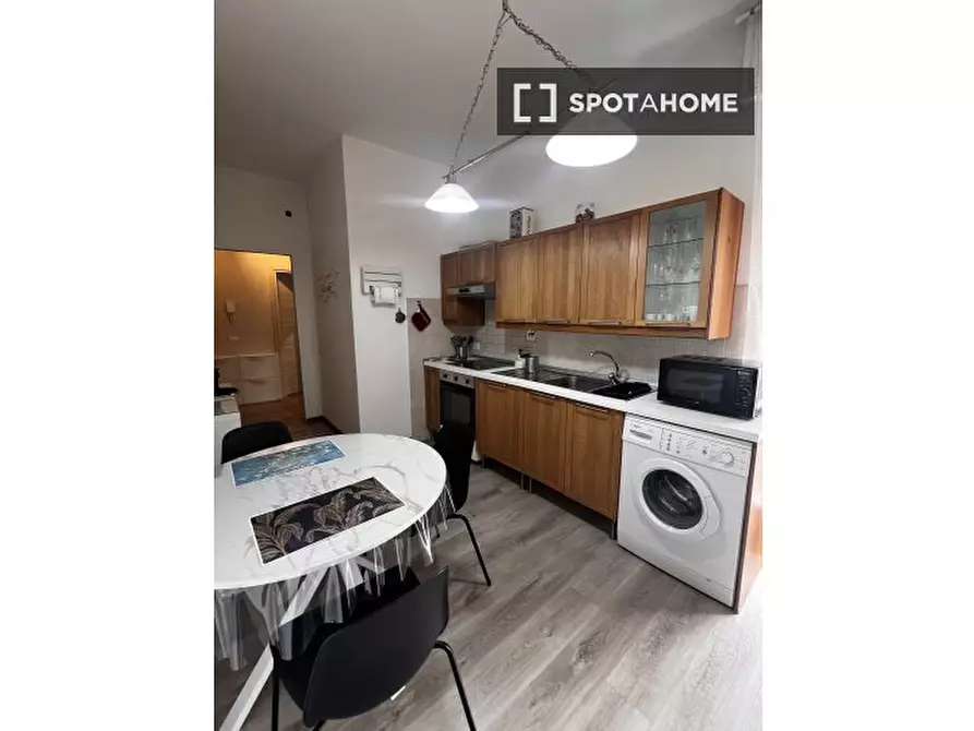 Immagine 7 di Camera condivisa in affitto  in Via Giacomo Carissimi a Firenze