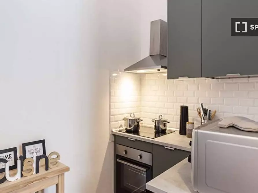 Immagine 10 di Camera condivisa in affitto  in Via Paolo Bassi Milan a Milano