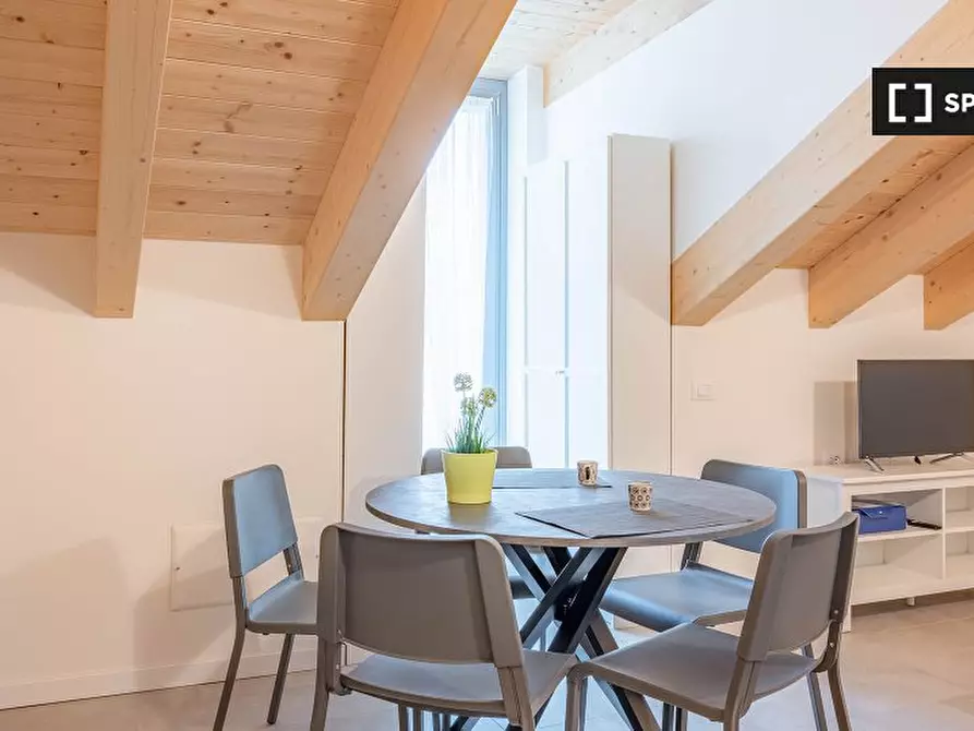 Immagine 10 di Camera condivisa in affitto  in Viale Monza a Milano