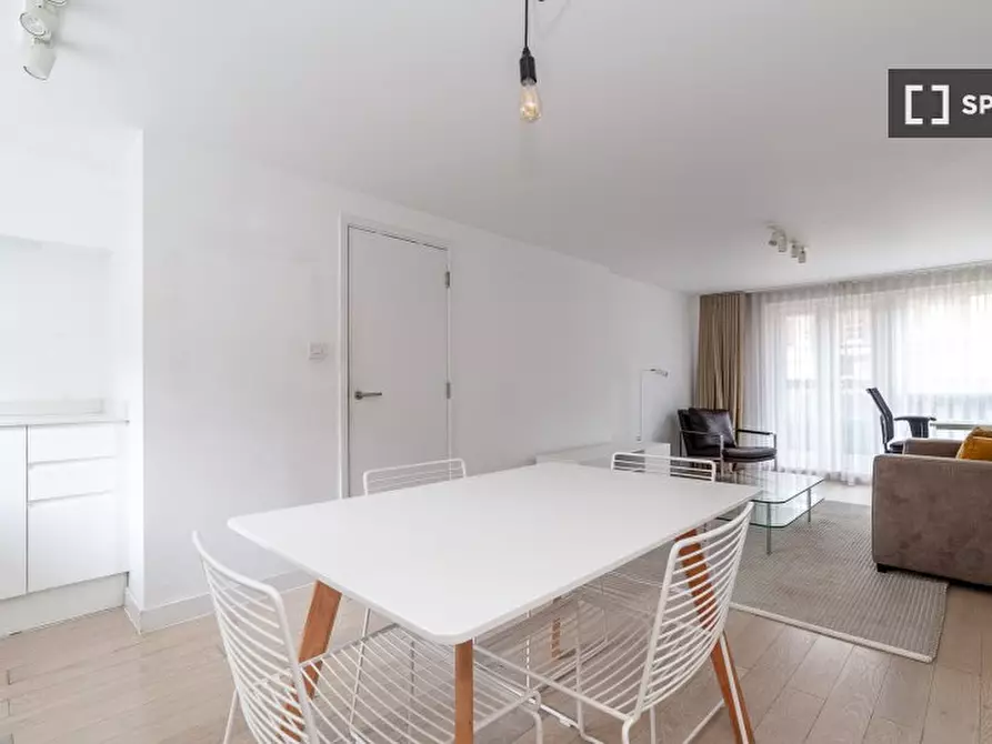 Immagine 5 di Appartamento in affitto  in Flat a 