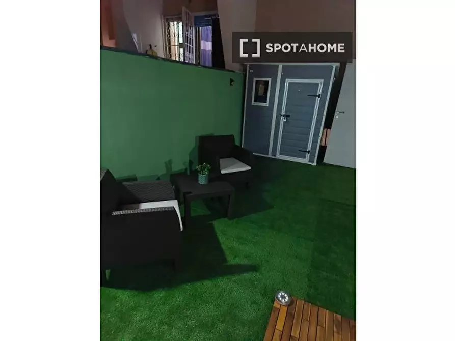 Immagine 9 di Appartamento in affitto  in Via Tuscolana a Roma