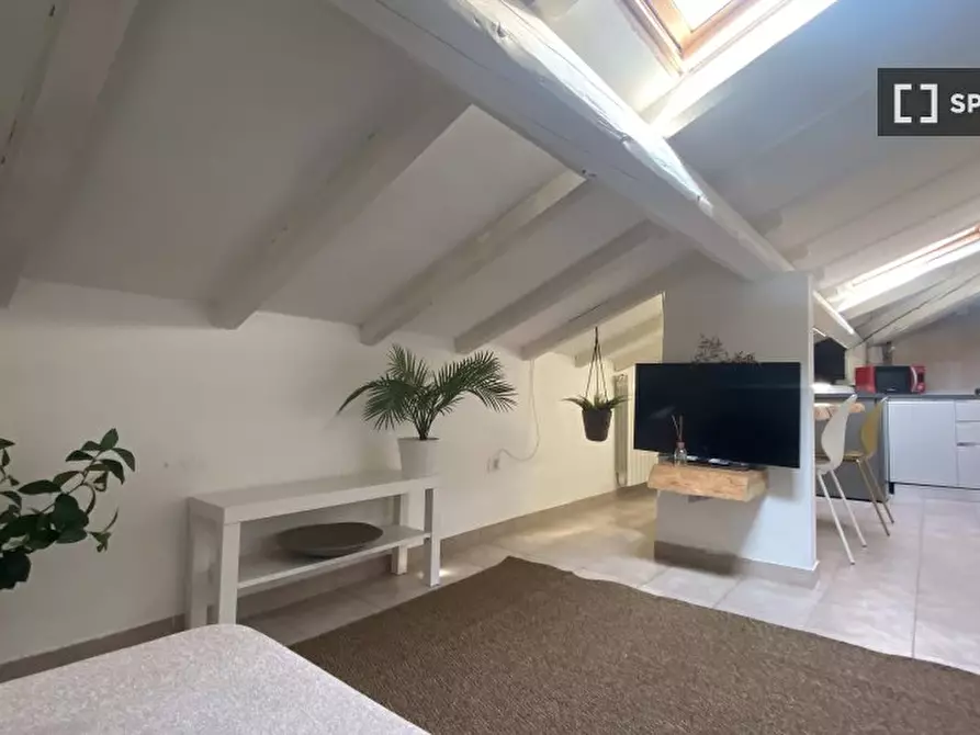 Immagine 2 di Ufficio in affitto  in Via Santa Croce a Bologna