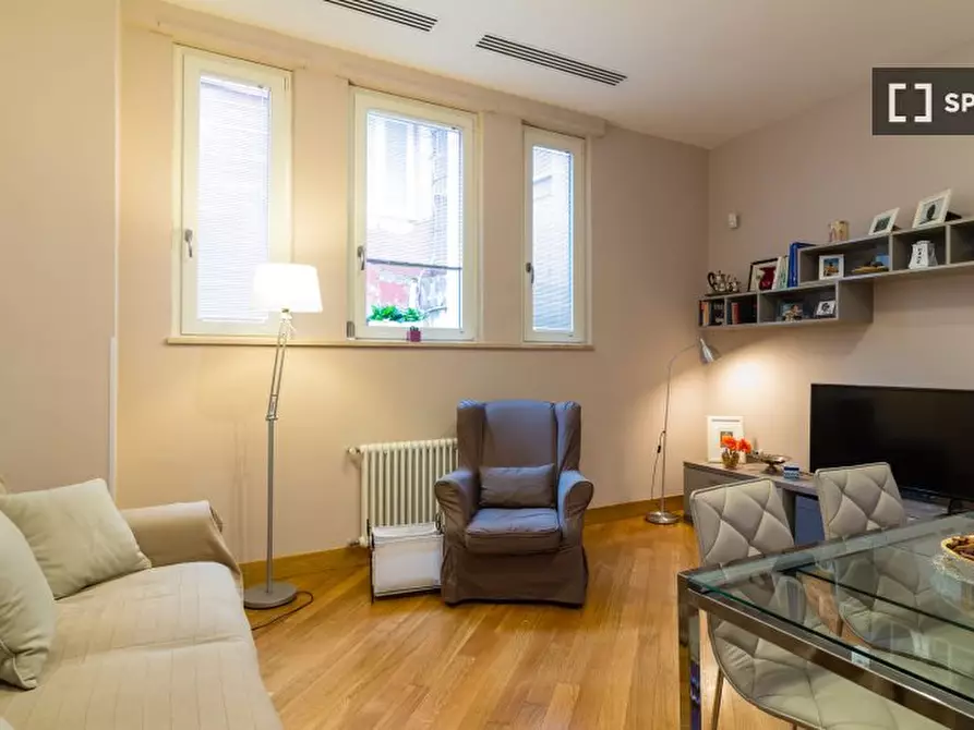 Immagine 16 di Appartamento in affitto  in Via Paolo Emilio Imbriani a Napoli