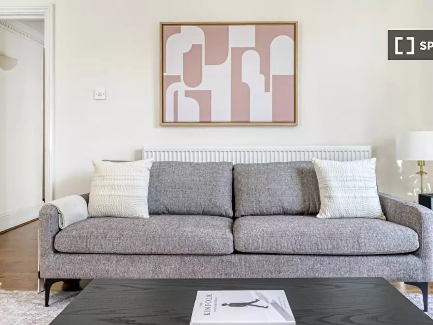 Immagine 1 di Appartamento in affitto  in Glendower Pl a Kensington