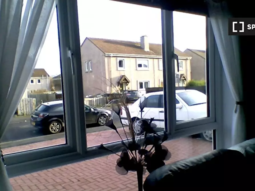 Immagine 2 di Camera condivisa in affitto  in burdiehouse avenue a Moredun