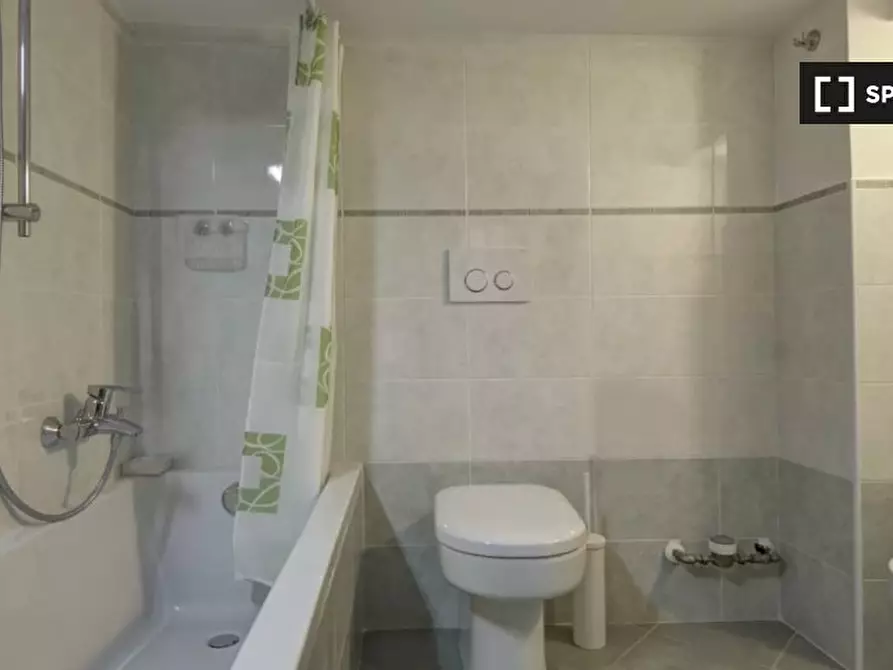 Immagine 9 di Ufficio in affitto  in Corte de Galluzzi a Bologna