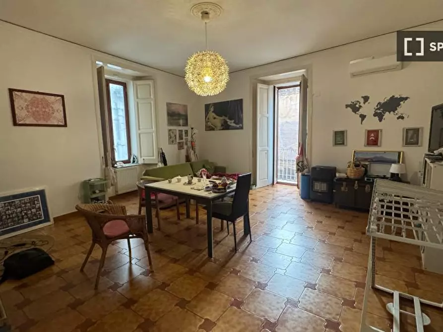 Immagine 3 di Camera condivisa in affitto  in Salita Pontecorvo a Napoli