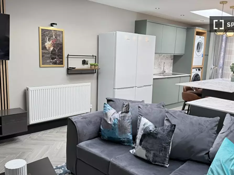 Immagine 18 di Camera condivisa in affitto  in Balmoral Dr a Borehamwood