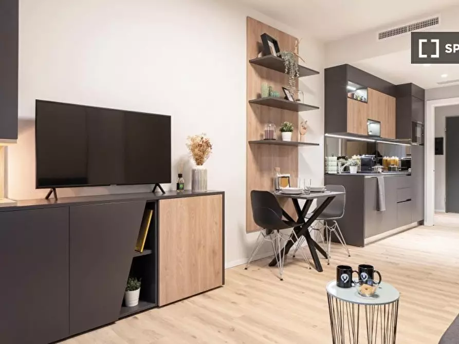 Immagine 7 di Ufficio in affitto  in Viale Monza a Milano