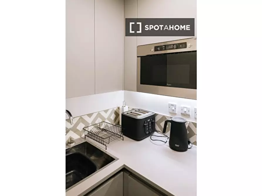 Immagine 12 di Appartamento in affitto  in Castle Wynd N a Old Town