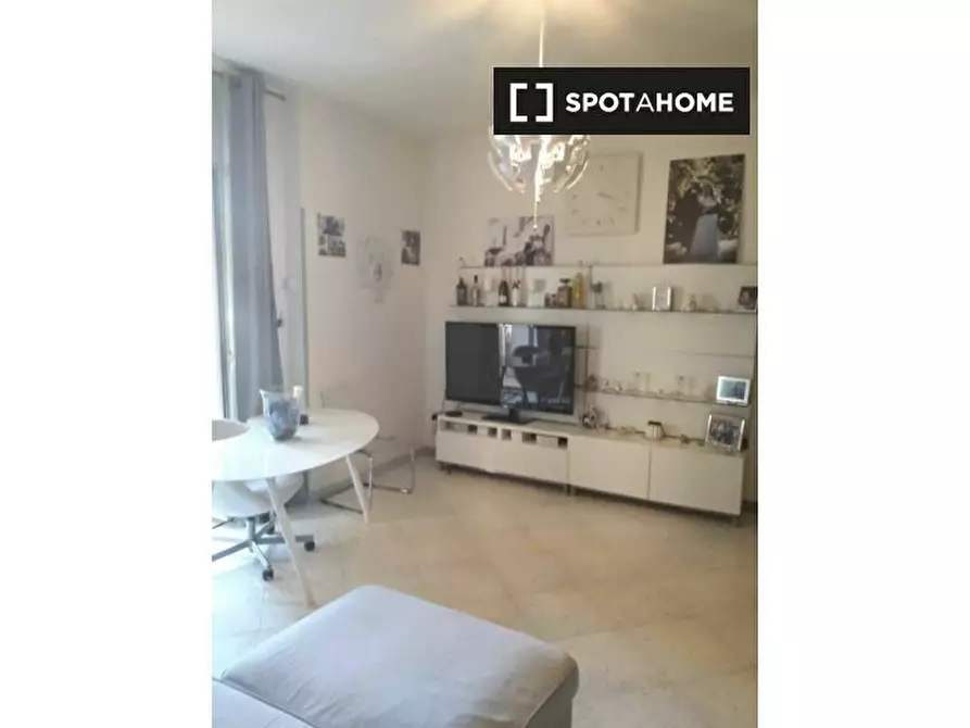 Immagine 1 di Appartamento in affitto  in Via San Romualdo a Napoli