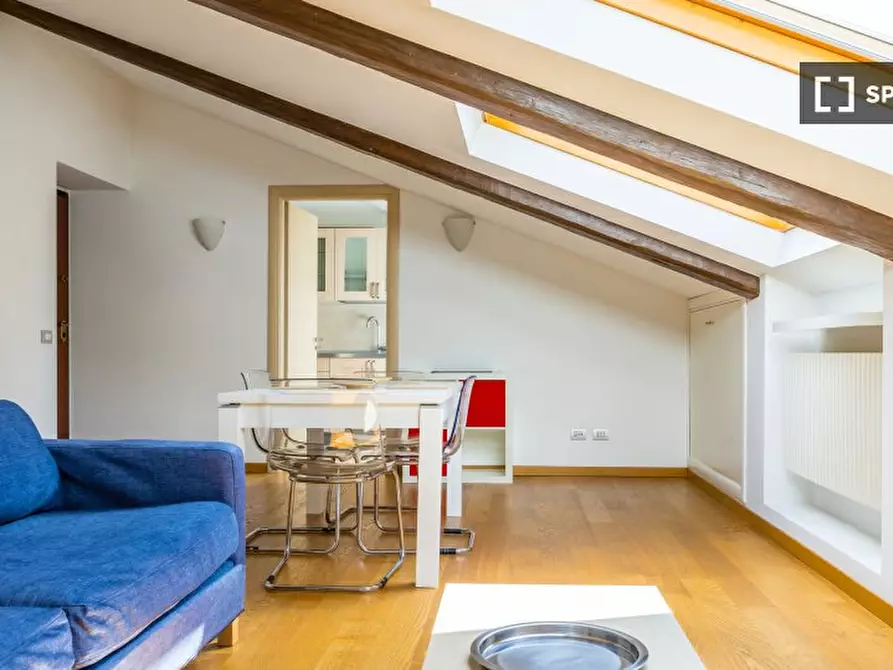 Immagine 7 di Appartamento in affitto  in Via Duomo a Napoli