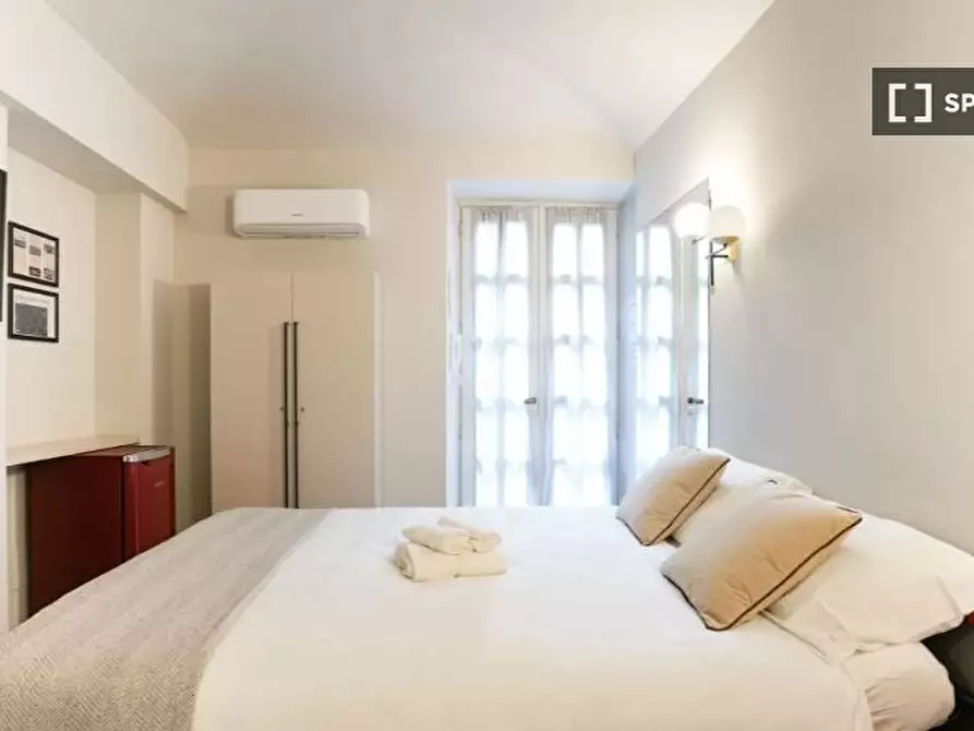 Immagine 1 di Camera condivisa in affitto  in Via Accademia Albertina a Torino