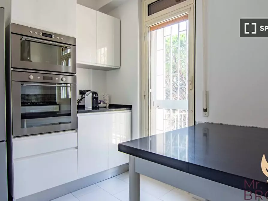 Immagine 3 di Camera condivisa in affitto  in Via Giorgio Pallavicino a Roma