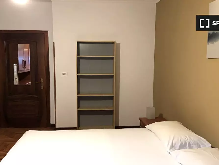 Immagine 5 di Camera condivisa in affitto  in Via Gregorio Ricci Curbastro, 00149 Roma RM, Italy a Roma