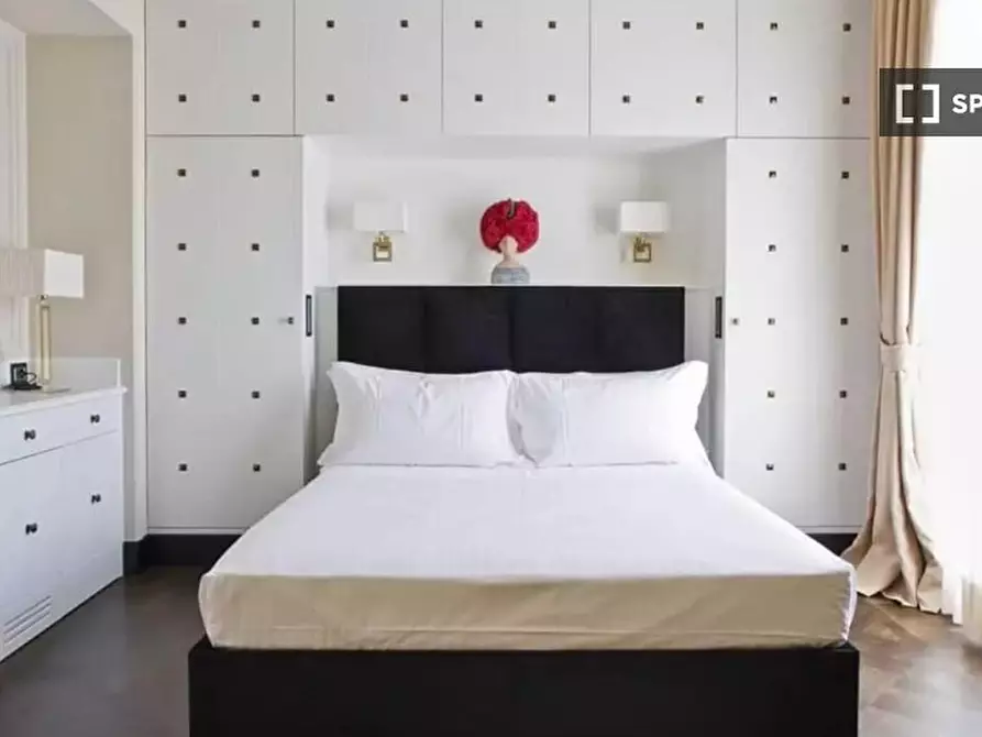 Immagine 6 di Camera condivisa in affitto  in Via dei Brunelleschi a Firenze