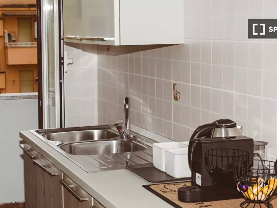 Immagine 10 di Appartamento in affitto  in Via Santa Maria Ausiliatrice a Roma