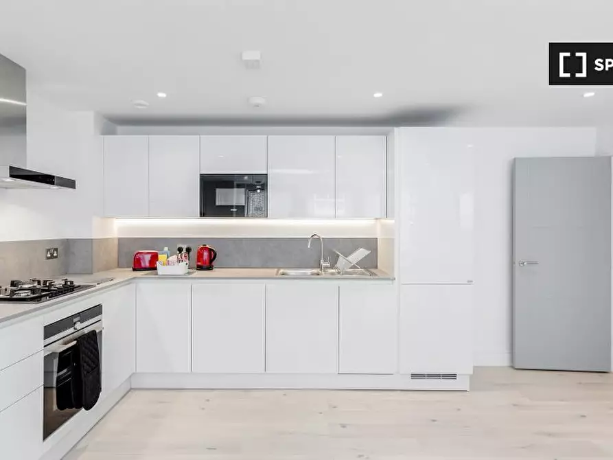 Immagine 3 di Appartamento in affitto  in Ealing Green a Ealing