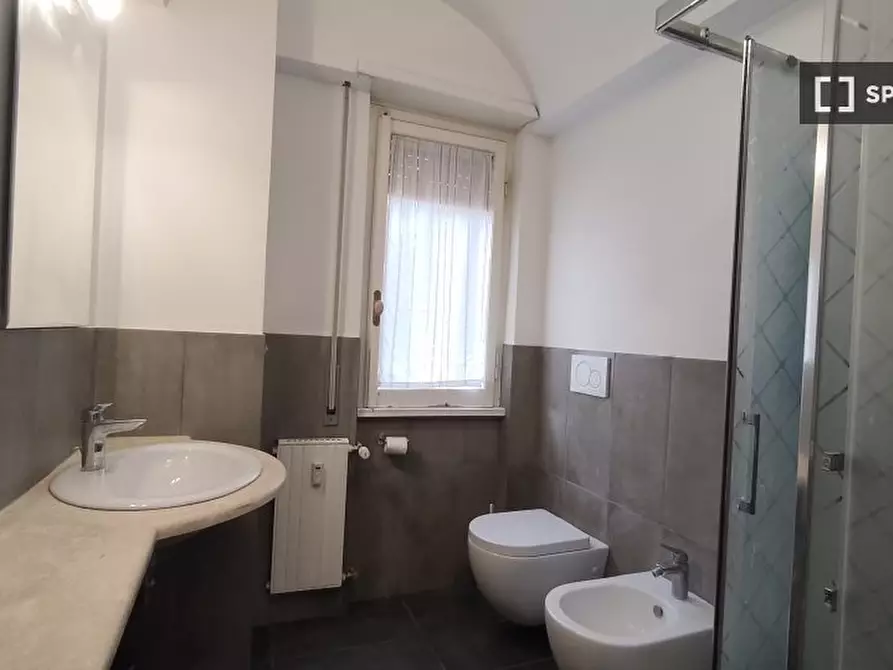 Immagine 13 di Camera condivisa in affitto  in Via Giuseppe Veronese a Roma