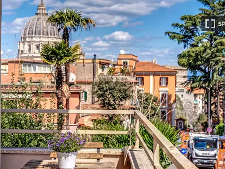 Immagine 15 di Appartamento in affitto  in Via di Monte del Gallo a Roma